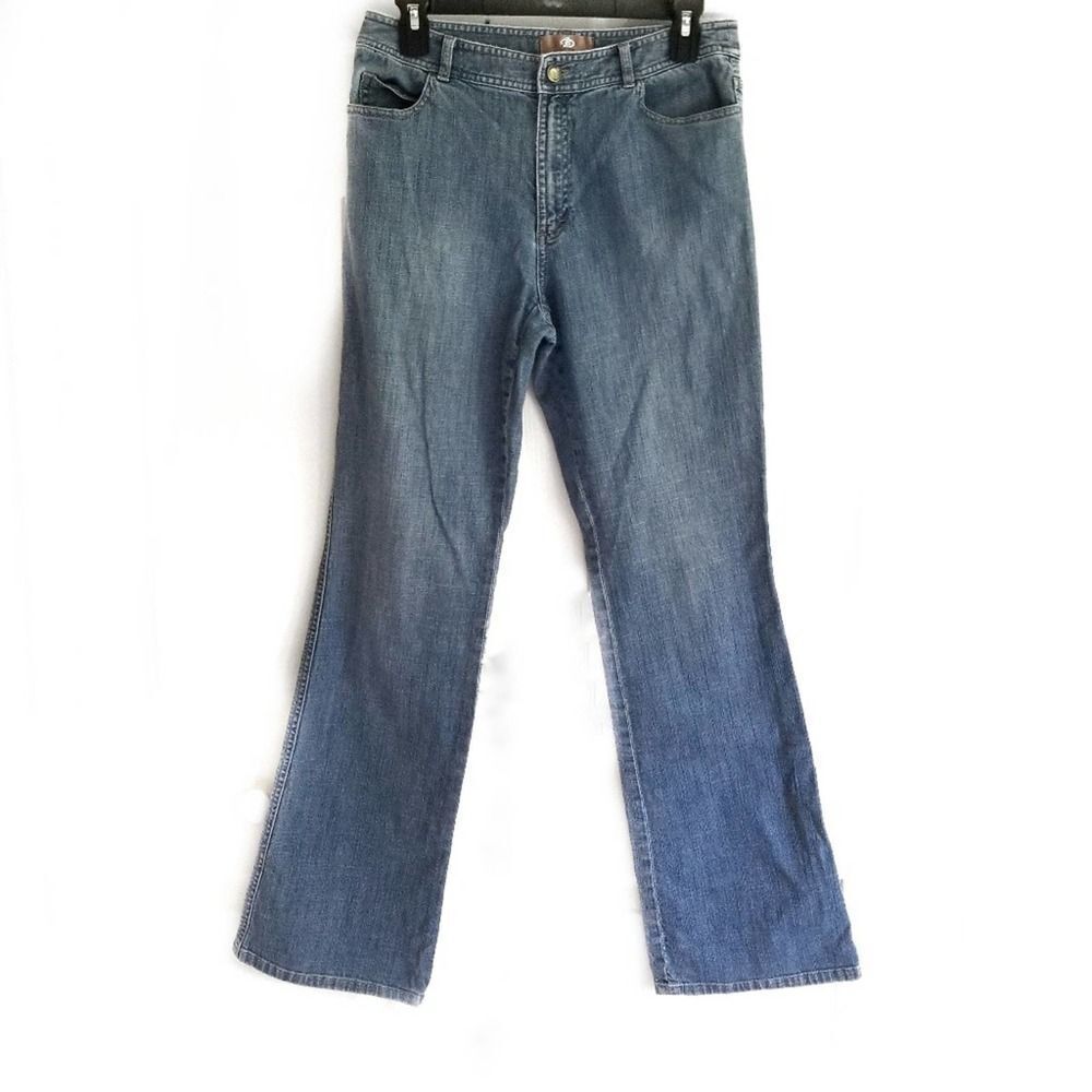 Dana Buchman Bootleg Denim Jeans Medium Wash Stretch Blue Size 4